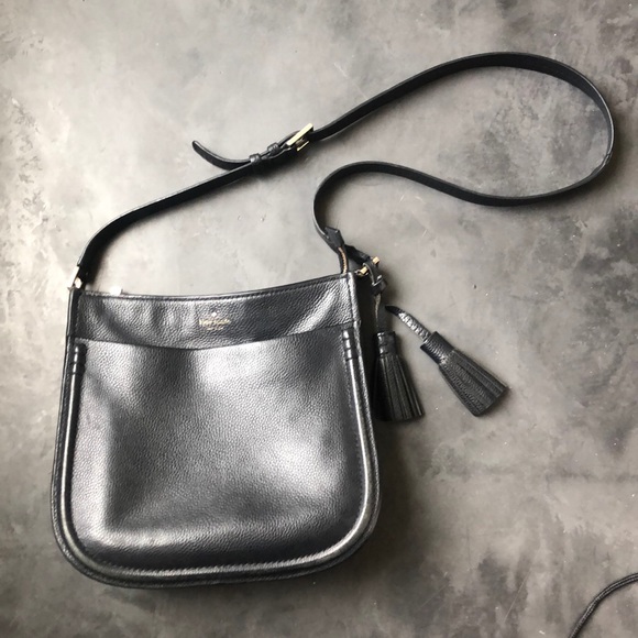 kate spade Handbags - Kate Spade Crossbody Bag
